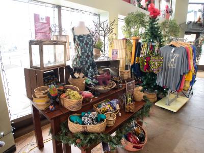 Columbus Zoo Marketplace